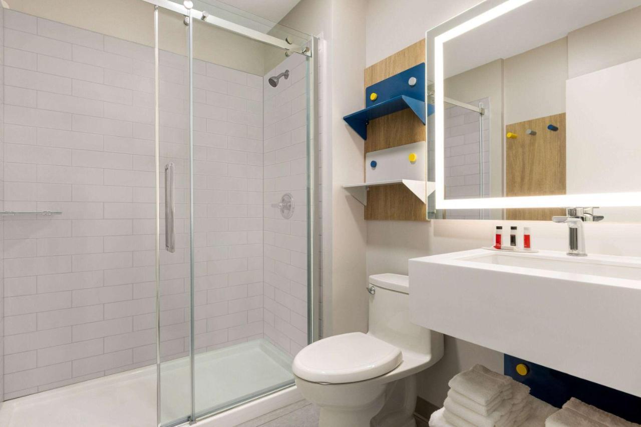 Hotel Microtel By Wyndham 2*