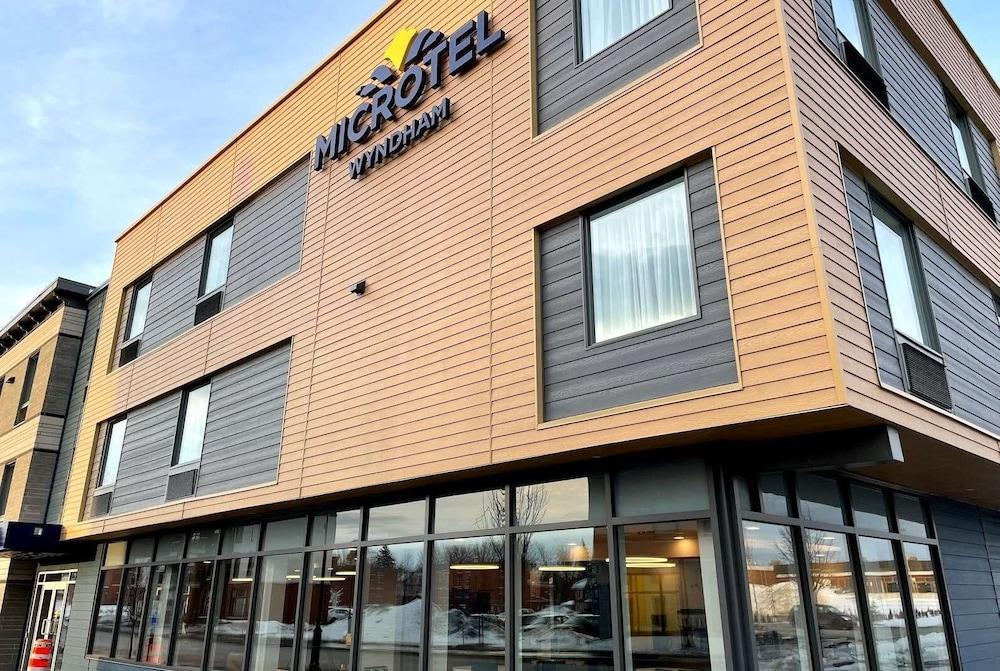 Hotel Microtel By Wyndham 2*